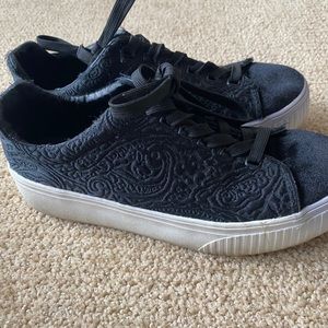 JOE’S velvet black detailed sneakers